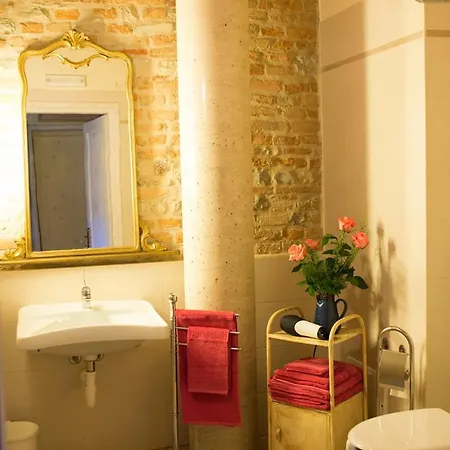 Podere Palazzo Illica Lantgård CastellʼArquato