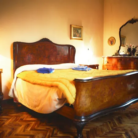 Lantgård Podere Palazzo Illica *