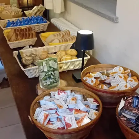 Podere Palazzo Illica Lantgård