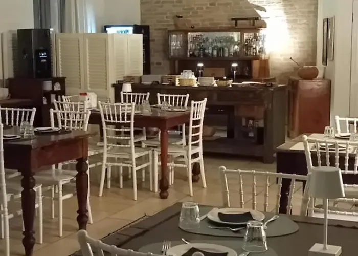 Podere Palazzo Illica مزرعة للإقامة