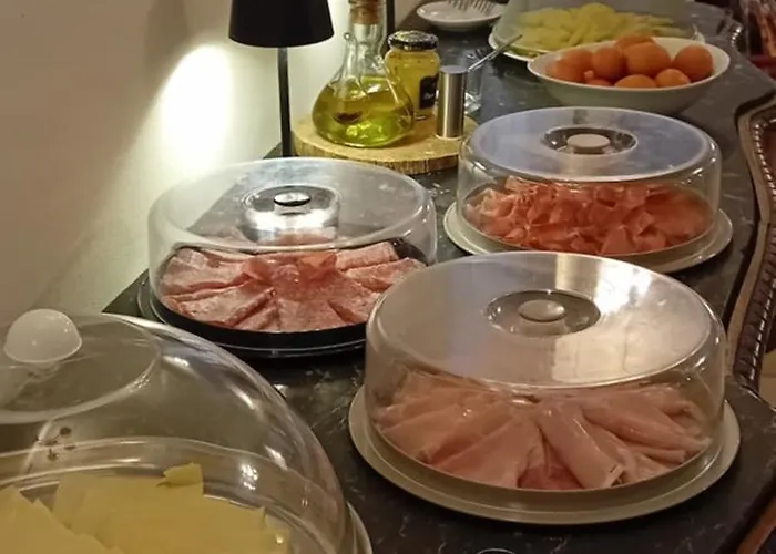 Podere Palazzo Illica مزرعة للإقامة