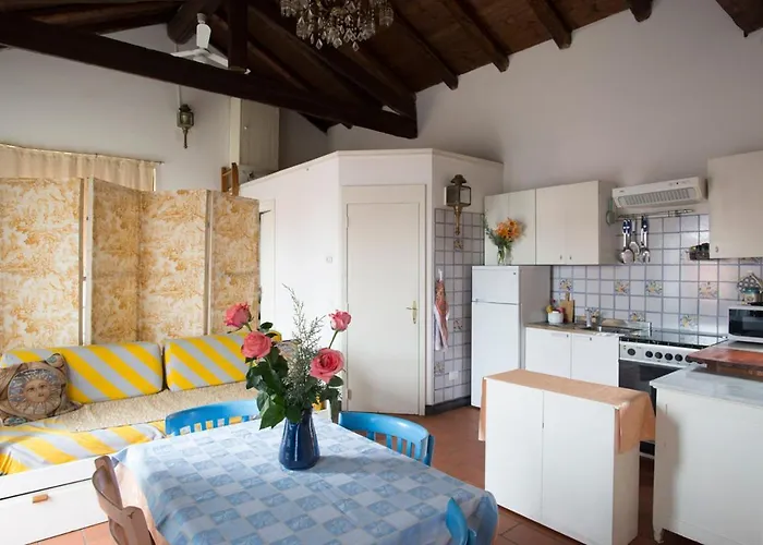 Podere Palazzo Illica Alloggio per agriturismo *